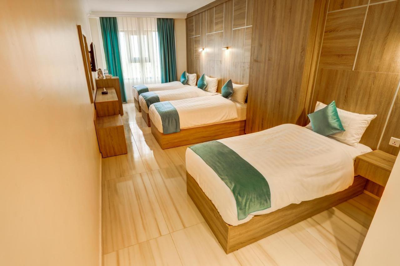 Turquoise Hotel Aqaba Exteriör bild