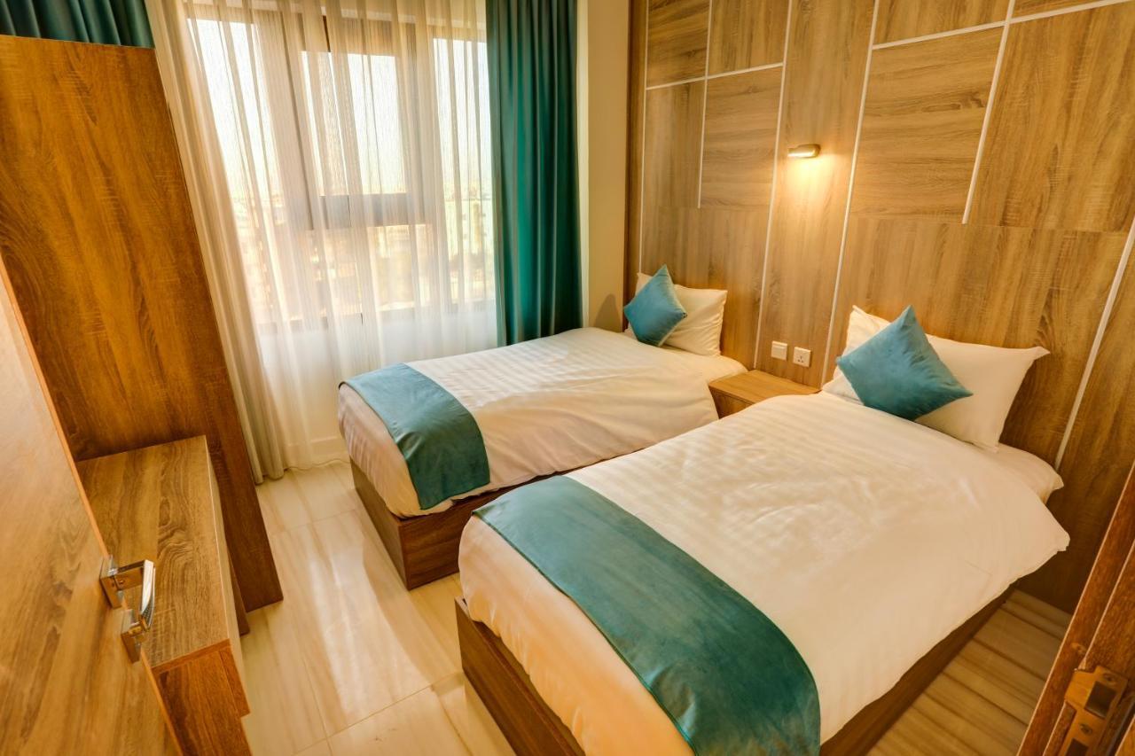 Turquoise Hotel Aqaba Exteriör bild