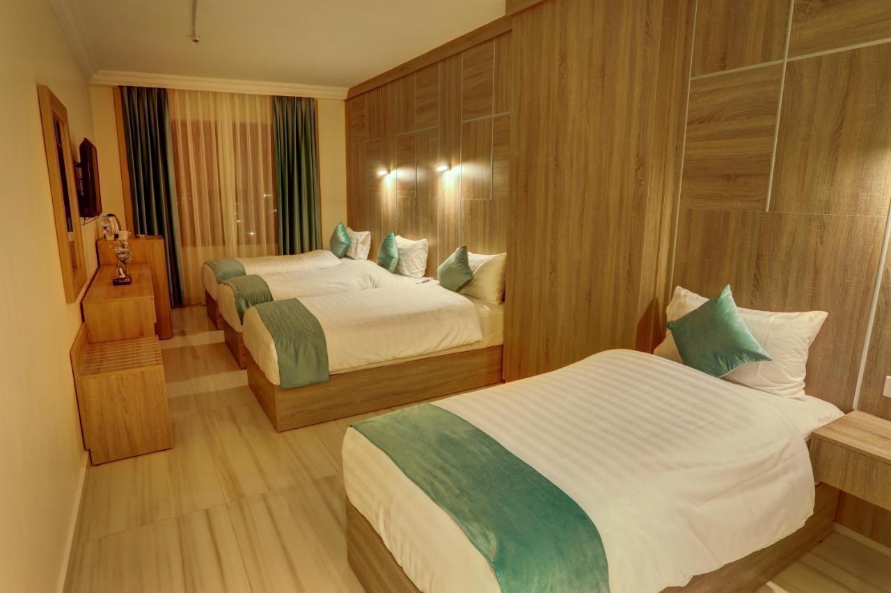 Turquoise Hotel Aqaba Exteriör bild